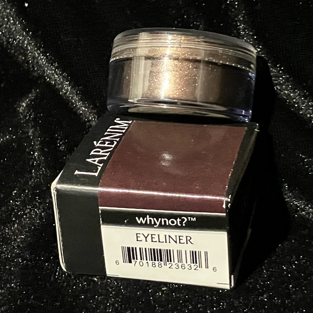 Larenime Whynot? Eyeliner Mineral Makeup Loose Powder New